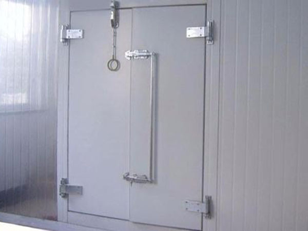 冷庫(kù)門(mén)2